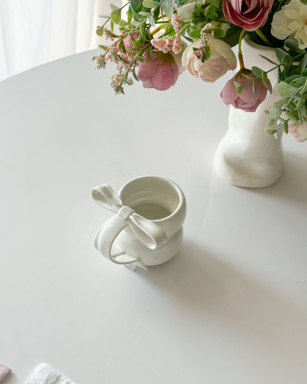 Caneca de Laço de Porcelana