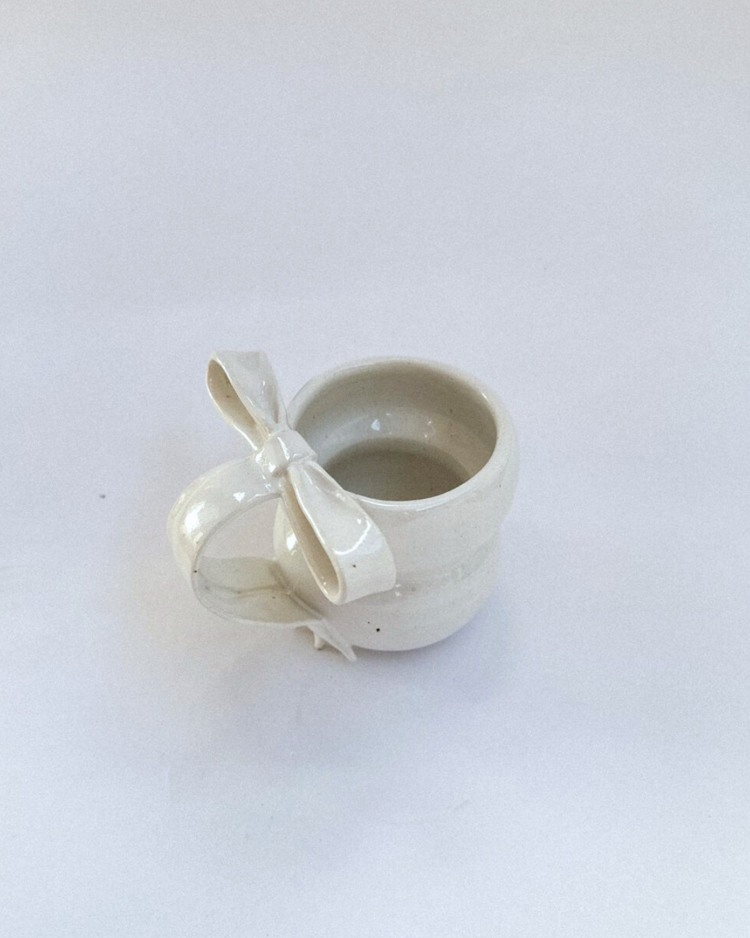 Caneca de Laço de Porcelana